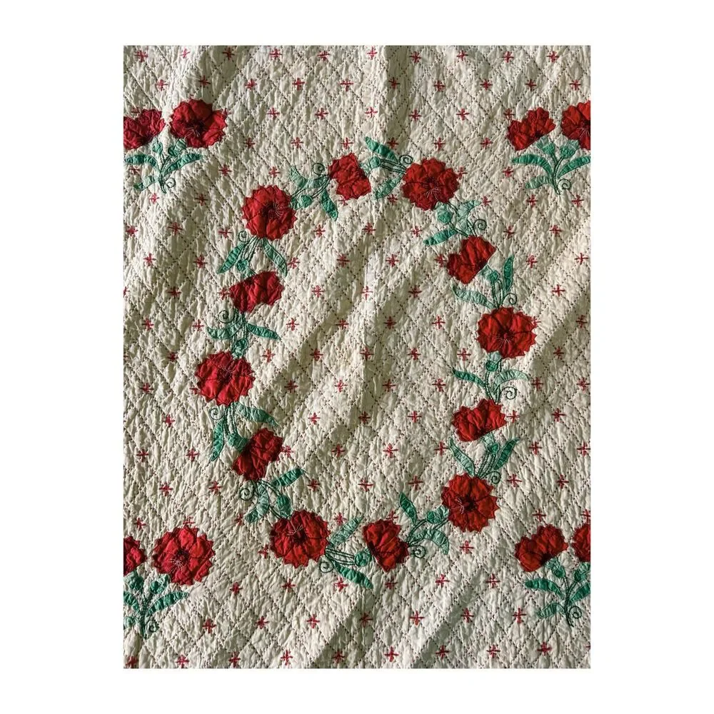 Vintage 1940s Handcrafted Red Poppy Quilt 73x80 Scalloped Edge Applique